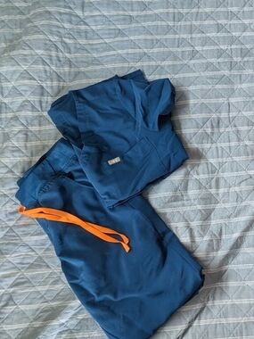 Figs Deep Reef Scrub Set Medium/Small
